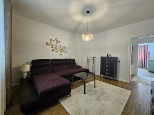 Apartament 3 camere, 2 locuri de parcare si boxa , strada Carpati - imagine 11