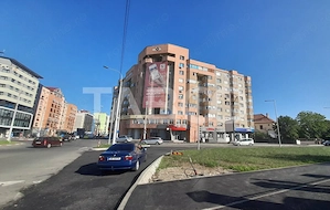 Apartament cu 3 camere modern renovat etajul 1 Centrul de Afaceri - imagine 5