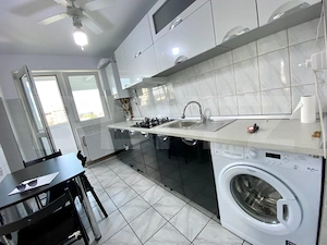 Apartament 2 camere, mobilat modern, 60 mp, zona Iulius Mall - imagine 2