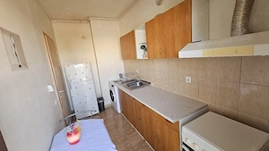 garsoniera titan-rasarit de soare-centrala - imagine 3