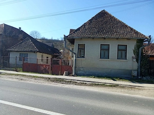 Casa de vanzare, loc Trei Sate, jud Mures - imagine 8