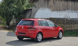 VW Golf 6 1.4TSI MATCH FullLED Navigatie ÎncălzireScaune DubluClima SenzoriParcare Euro5  - imagine 4