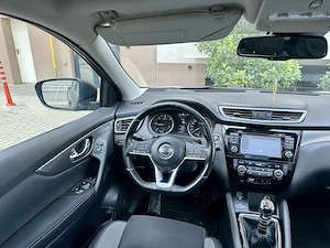 Nissan Qashqai 2018 123.000km Keyless Panoramic Rate Garantie - imagine 6