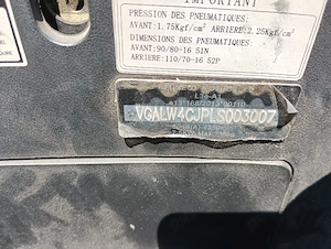 Peugeot Tweet 125 (2019)   52.000 km   Factură + TVA inclus   Acte Spania   1.150   - imagine 3