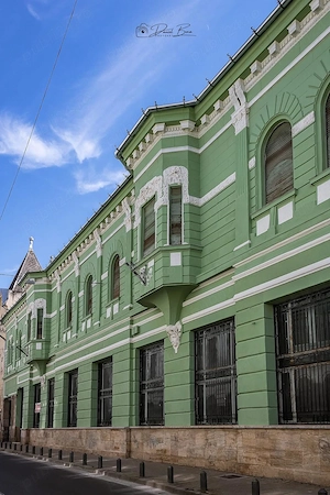De vanzare proprietate eleganta ultracentrala, str Lucian Blaga nr 11 - imagine 2