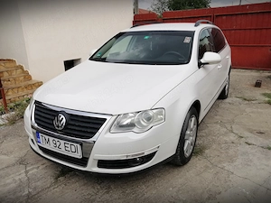 Vw Passat B6 2.0Tdi,An2010,140cp,Euro5,233000km,navi,klima,carlig,distributie+kit ambreiaj nou,3500E