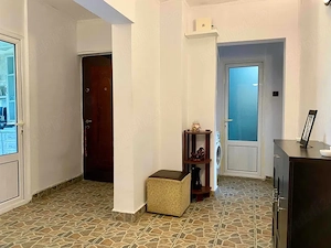 Apartament cu 3 camere - zona Ostroveni, etaj 2 7, locație liniștită și parcare ușoară - imagine 6