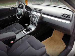 Vw Passat B6 2.0Tdi,An2010,140cp,Euro5,233000km,navi,klima,carlig,distributie+kit ambreiaj nou,3500E - imagine 8