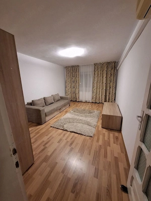 Zona Lipovei | Apartament 2 camere | Decomandat - imagine 2