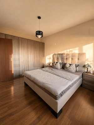Apartament 2 camere/ 105 mp Terasa / Parcare Subterana /Panorama Superba - imagine 3