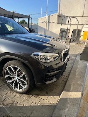 BMW X3 xDrive30e Plug-in Hybrid, fabricație noiembrie 2020, într-o stare excelentă din punct de vede - imagine 5