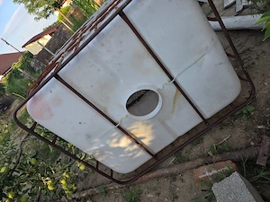 Vand bazin butoi rezervor IBC 1000Litri