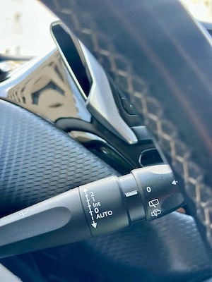 Peugeot 2 km Carplay Dubluclimatronic Rate Garantie - imagine 6