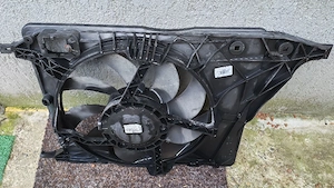 Vand electroventilator Nissan Qashqai +2,j10,an 2012,motor 1.6 dCi R9M. - imagine 5
