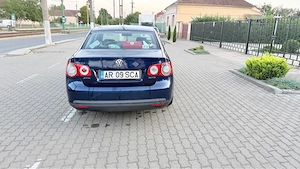 Vand VW Jetta 2.0 FSI - imagine 10