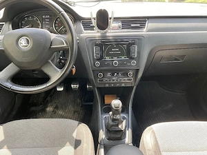 skoda rapid - imagine 3