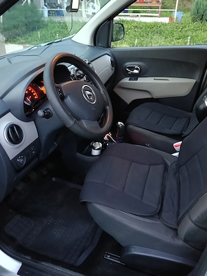 Dacia Lodgy dCi 90 Laureate 2013 - imagine 4