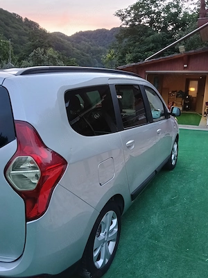 Dacia Lodgy dCi 90 Laureate 2013 - imagine 7