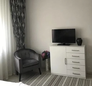 chirie centru PIATA Neamt - apartament cu 2 camere