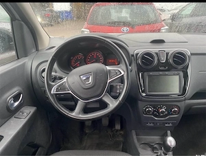 Dacia Lodgy 1.3 benzina - 7 locuri - imagine 4