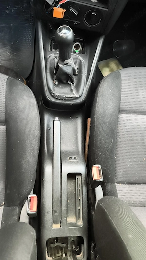 Dezmembrez Volkswagen Golf 4, break, 1.9 tdi, an 2001 - imagine 7