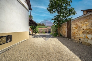 Casa saseasca restaurata in Cristian | Str. Laterala nr. 64 - imagine 3