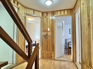 Cabană cu 9 camere de vânzare în Arieșeni - imagine 6