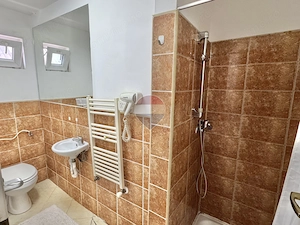 Cabană cu 9 camere de vânzare în Arieșeni - imagine 15