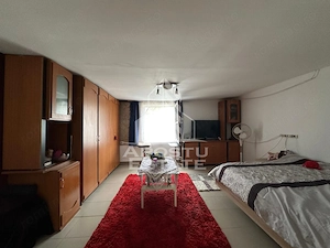 Casa de vanzare in Zimand Cuz - imagine 2
