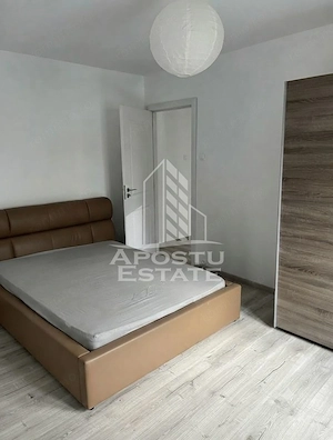 Apartament cu 3 camere de vanzare , etaj intermediar , Zona Dacia - imagine 3