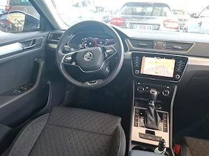 Skoda Superb - imagine 3
