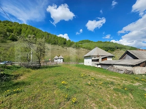 Casa individuala cu 3 camere, 150 mp utili, 2000 mp teren, Ghioncani - imagine 16