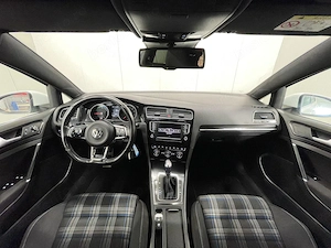 Volkswagen Golf - imagine 7