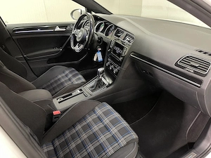 Volkswagen Golf - imagine 10