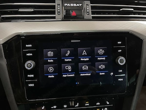 Volkswagen Passat - imagine 17