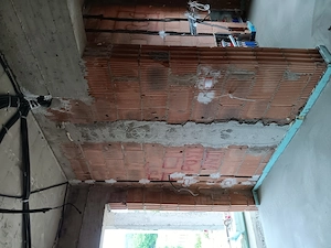 Execut instalatii electrice in apartamente si case,pret manopera avantajos!  Tel.  