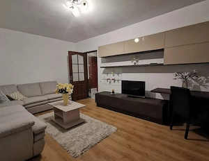 Piata Victoriei chirie apartament decomandat cu 2 camere
