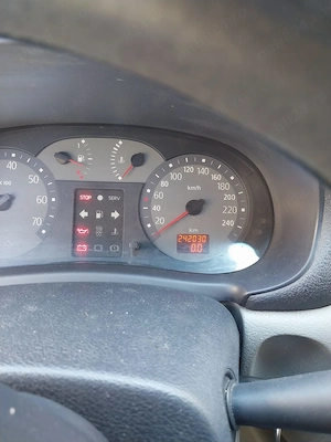 Renault Clio 1.5 dci - imagine 5