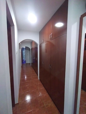 Vand apt 3 camere - imagine 4