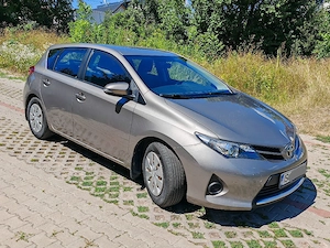 Toyota Auris 1.33 benzină 2014 | Proprietar, Istoric complet Toyota Iași