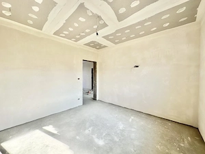 Casa individuala pe parter, 3 camere, teren 640 mp – Mosnita Noua - imagine 12