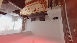 Vand apartament cu 2 camere 
