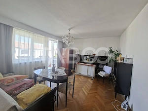 Apartament decomandat vanzare3 camere 66 mpu pivnita Mihai Viteazul - imagine 2