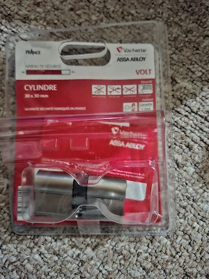 Cilindru   Butuc Usa Inalta Securitate Vachette VOLT Assa Abloy 30x30 mm