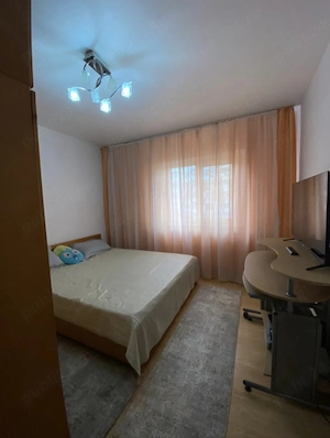 Inchiriez apartament 2 camere cartier Rovine - imagine 9