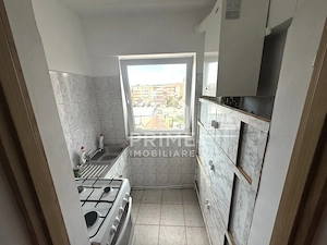 Garsonieră de vânzare | 30 mp utili | Balcon | Zona Cetate | PRIME Imobiliare - imagine 5