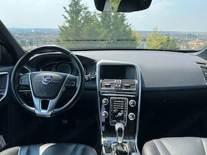 Volvo XC60 D4 Inscription 2017   service complet documentat - imagine 4