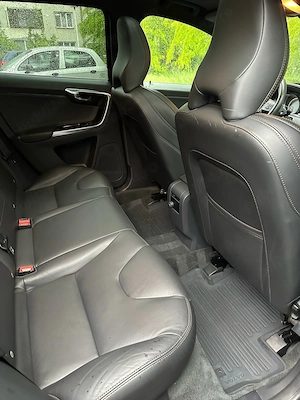 Volvo XC60 D4 Inscription 2017   service complet documentat - imagine 9