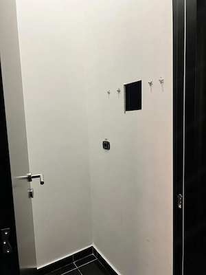 SPATIU COMERCIAL CENTRAL ZONA DACIA la 3.400 euro - imagine 11