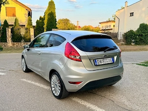 FORD FIESTA Facelift Titanium 2013  1.4 TDCi  85 CP eurO 5 - imagine 4
